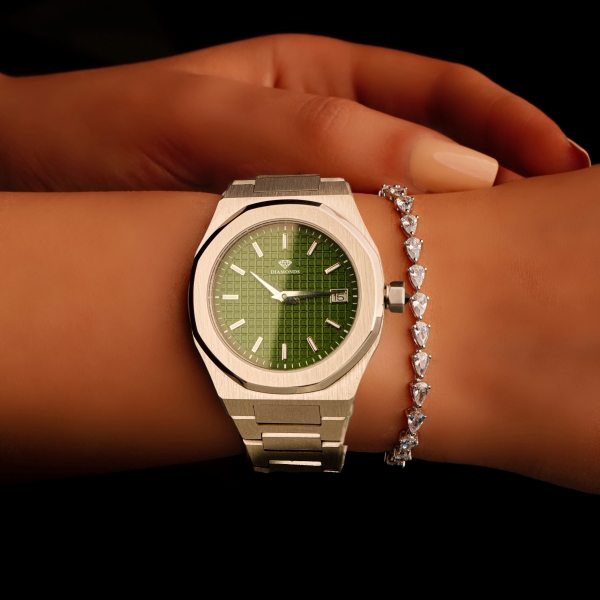 green Dial - Steel